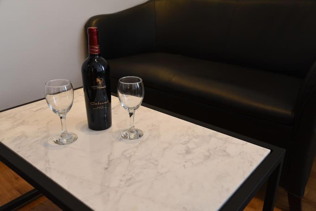Syntagma Square, 30Sqm Nikis Luxurious Studio Athene Buitenkant foto