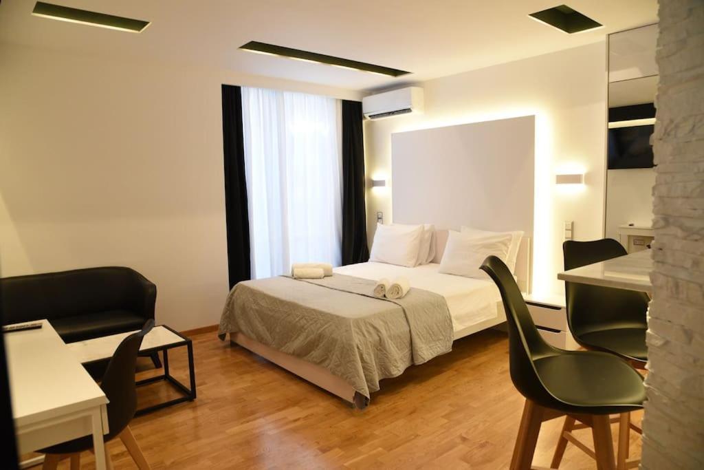 Syntagma Square, 30Sqm Nikis Luxurious Studio Athene Buitenkant foto