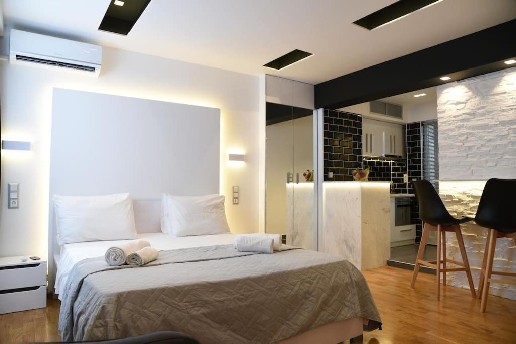 Syntagma Square, 30Sqm Nikis Luxurious Studio Athene Buitenkant foto