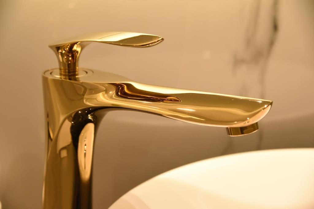 Syntagma Square, 30Sqm Nikis Luxurious Studio Athene Buitenkant foto
