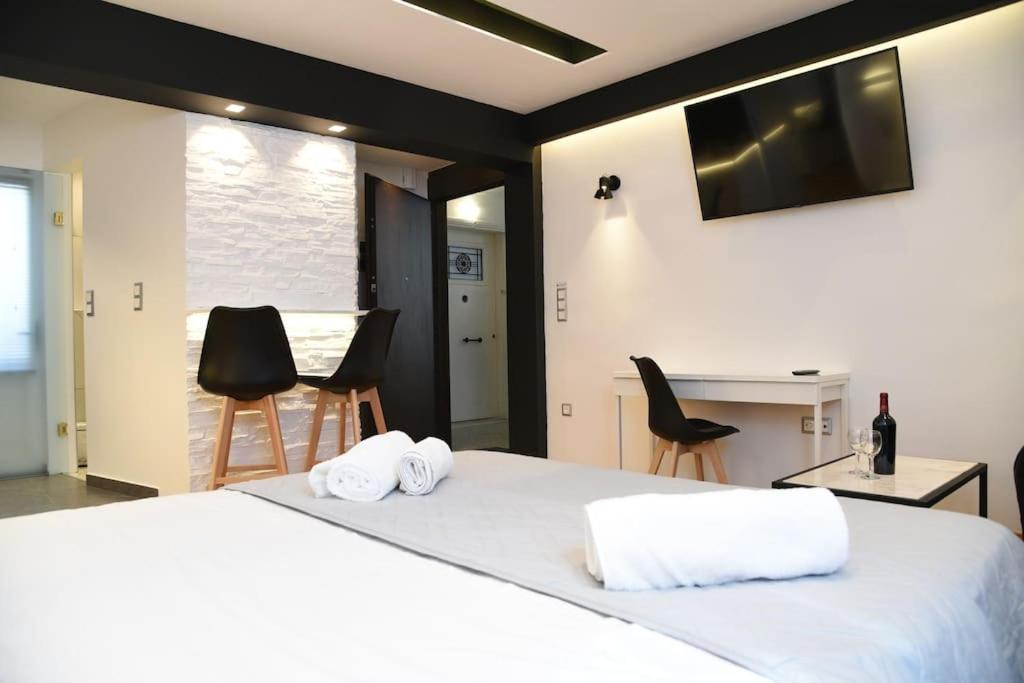 Syntagma Square, 30Sqm Nikis Luxurious Studio Athene Buitenkant foto